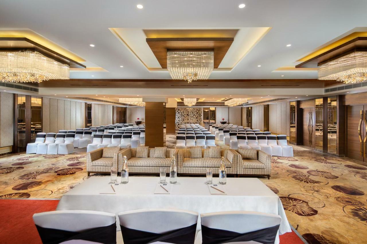 Nirvana Sarovar Portico Gorakhpur Exterior foto